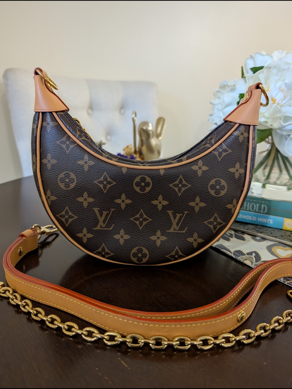 Louis Vuitton Monogram Loop Bag - Picture 9 of 17